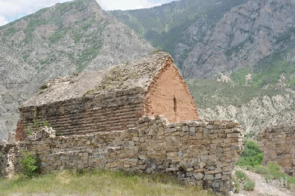 Esbeki Manastir Kompleksi