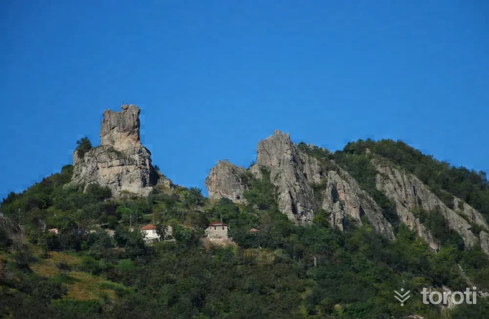 Gençağa Kalesi
