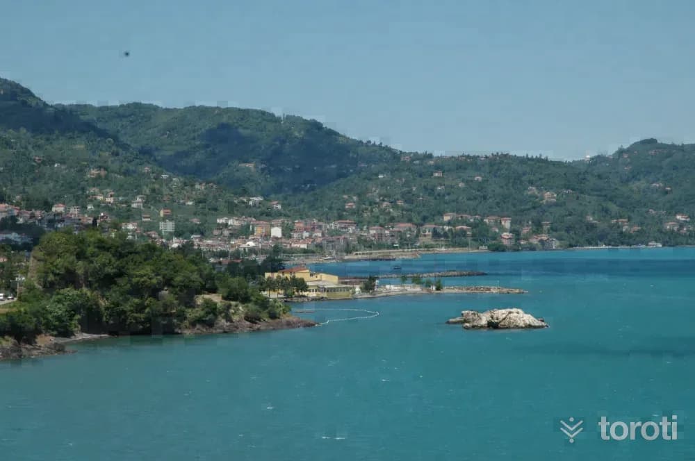 Perşembe - Sakin Şehir