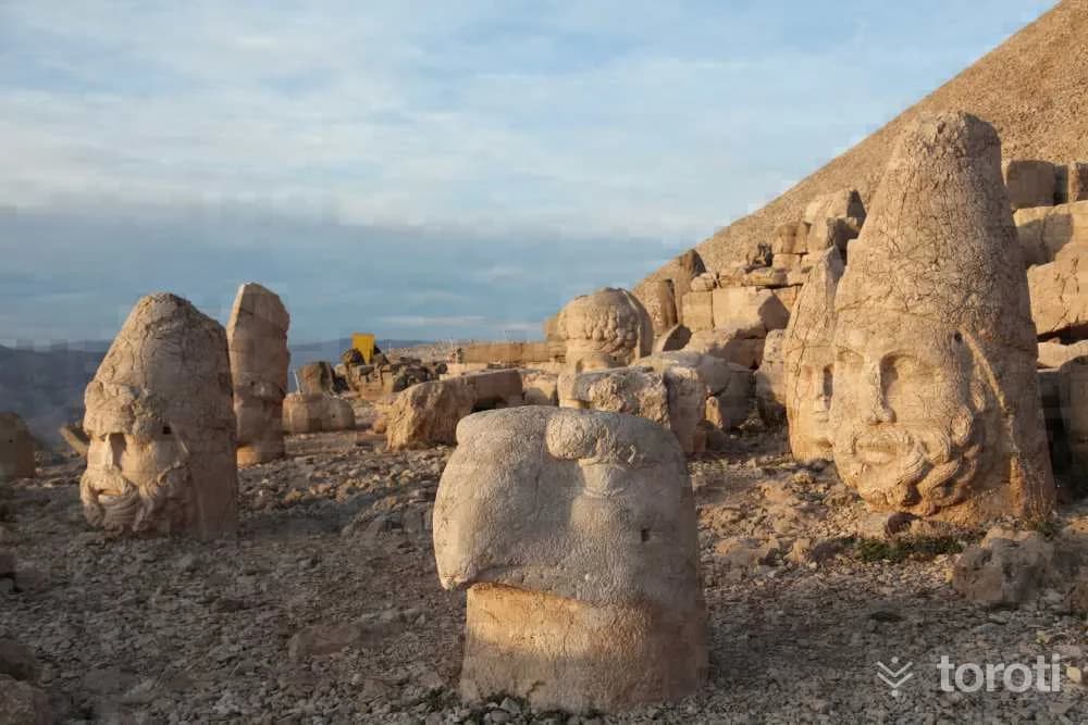 Nemrut Dağı Batı Terası